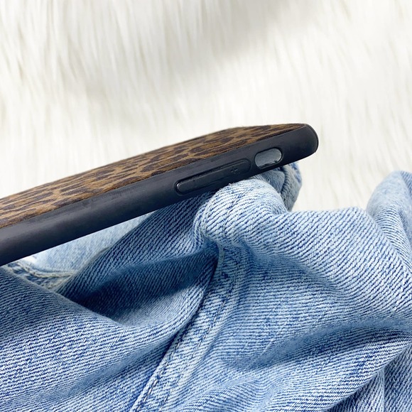 iPhone XS Max Case Brown Black Leopard Fur Print - Picture 3 of 5